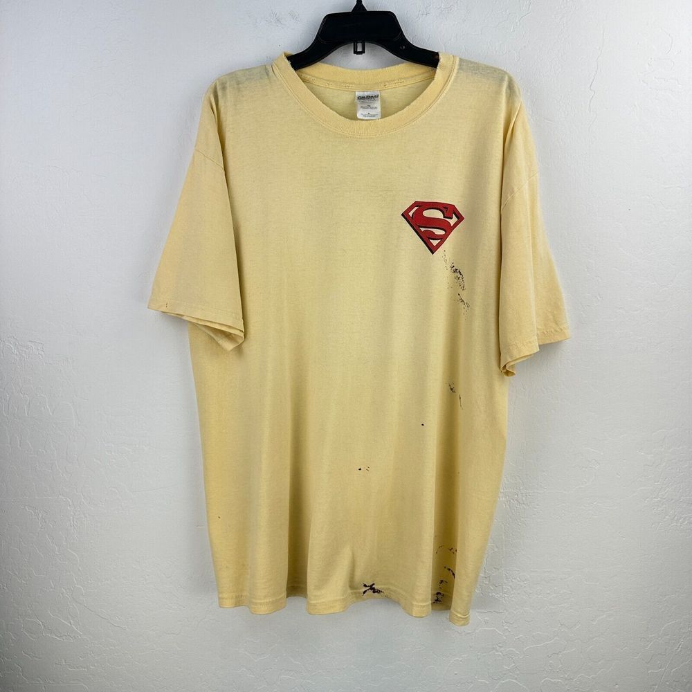 Vintage BDS Superman Gildan Tshirt Mens XL Yellow Silly Thrashed Cartoon